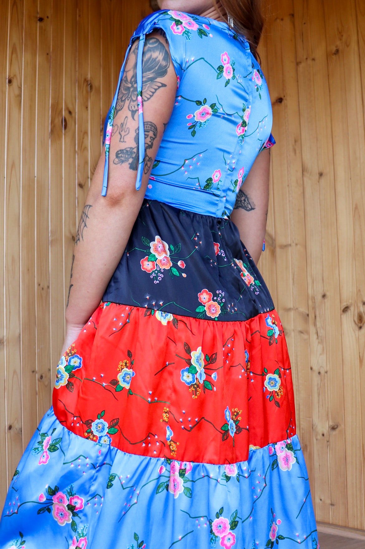70s Pattern Satin Tie Up Midi