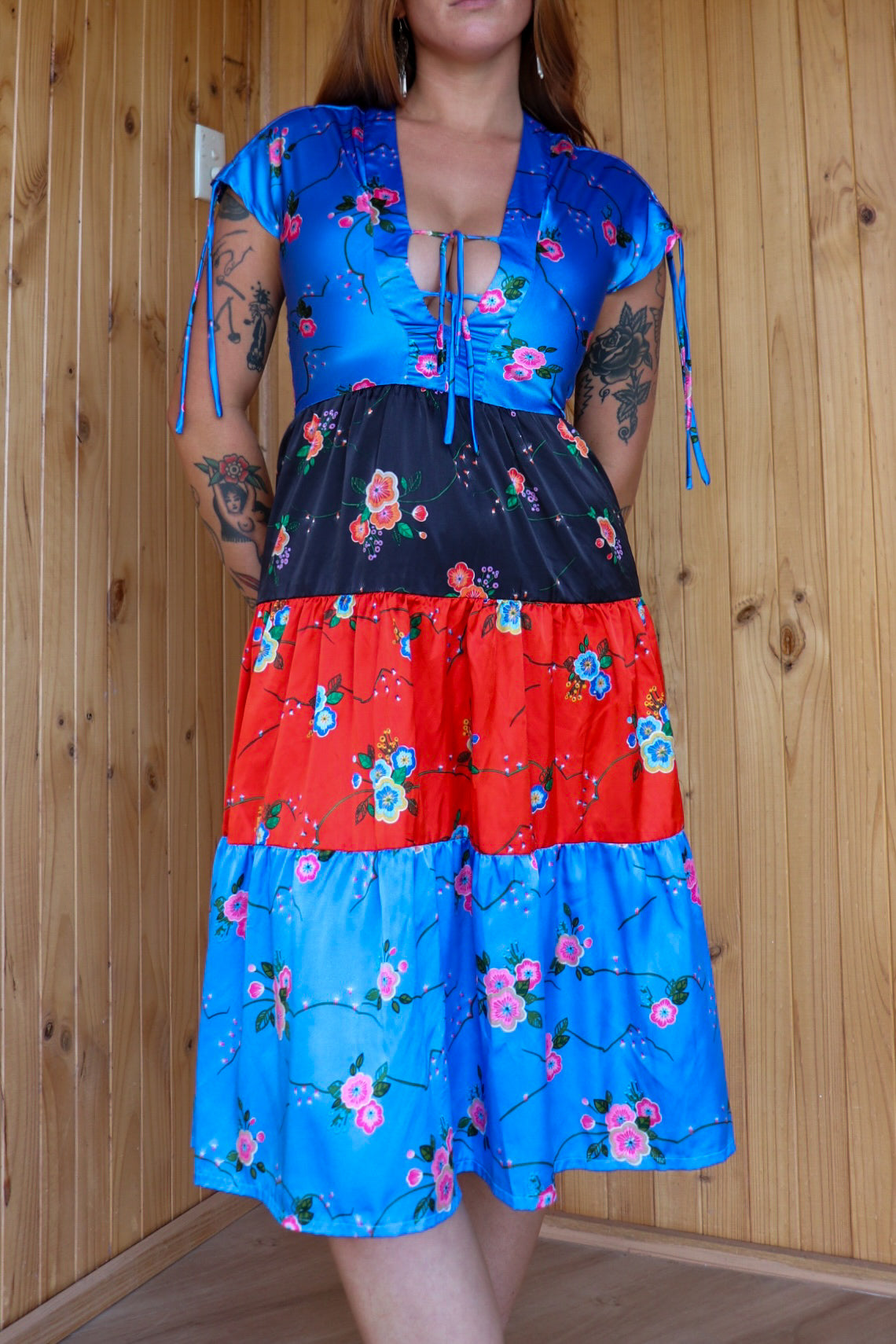 70s Pattern Satin Tie Up Midi