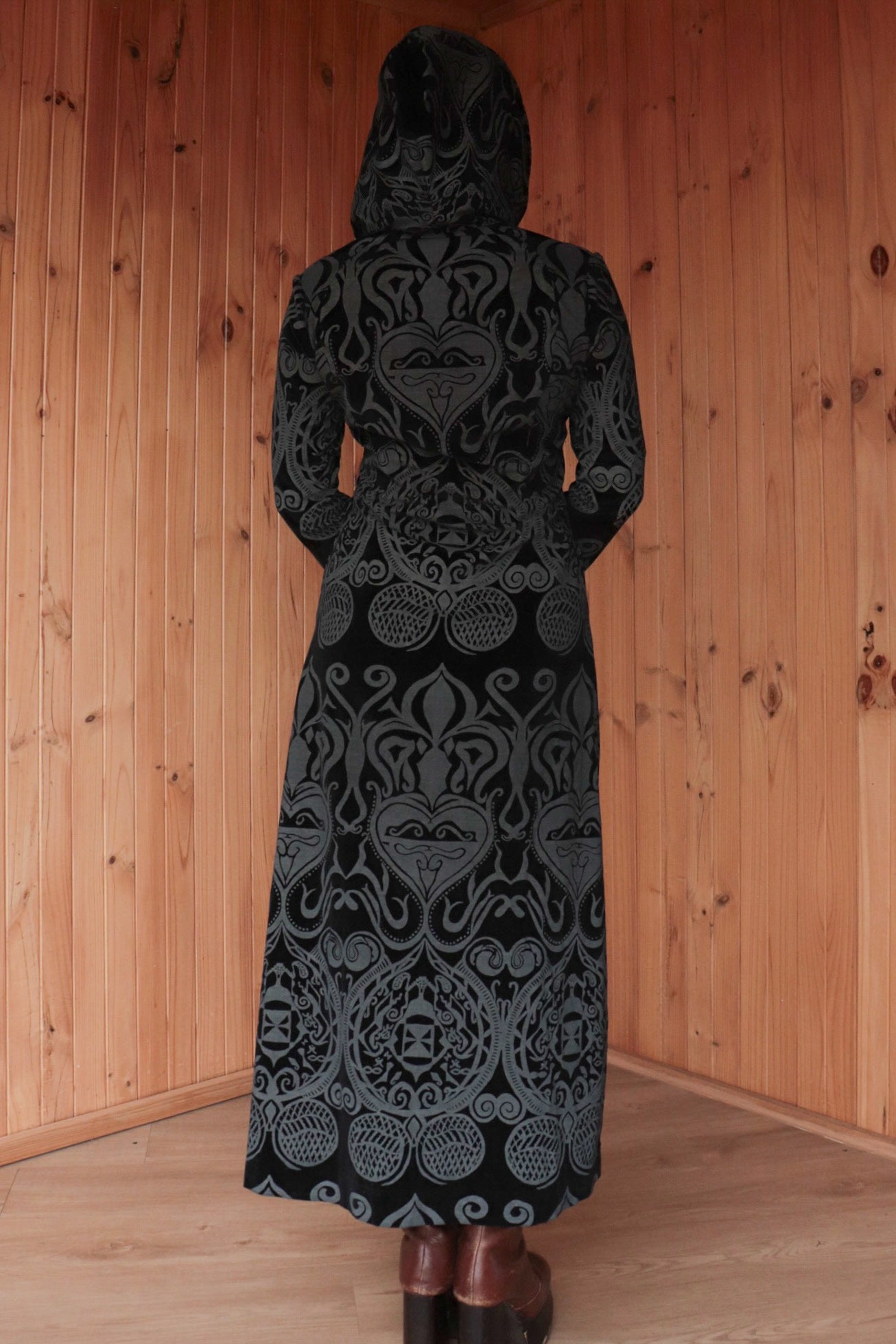 Henry Frans Black Gothic Maxi
