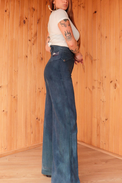 Rare Staggers Mega Flares