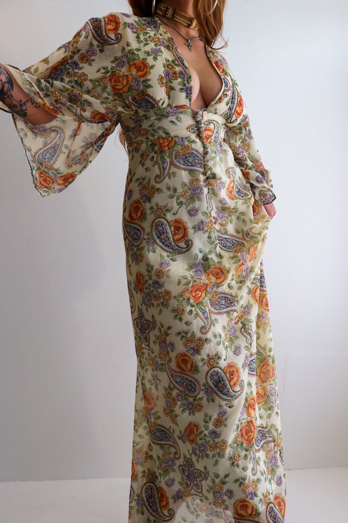 Angelic 70s Paisley Prairie