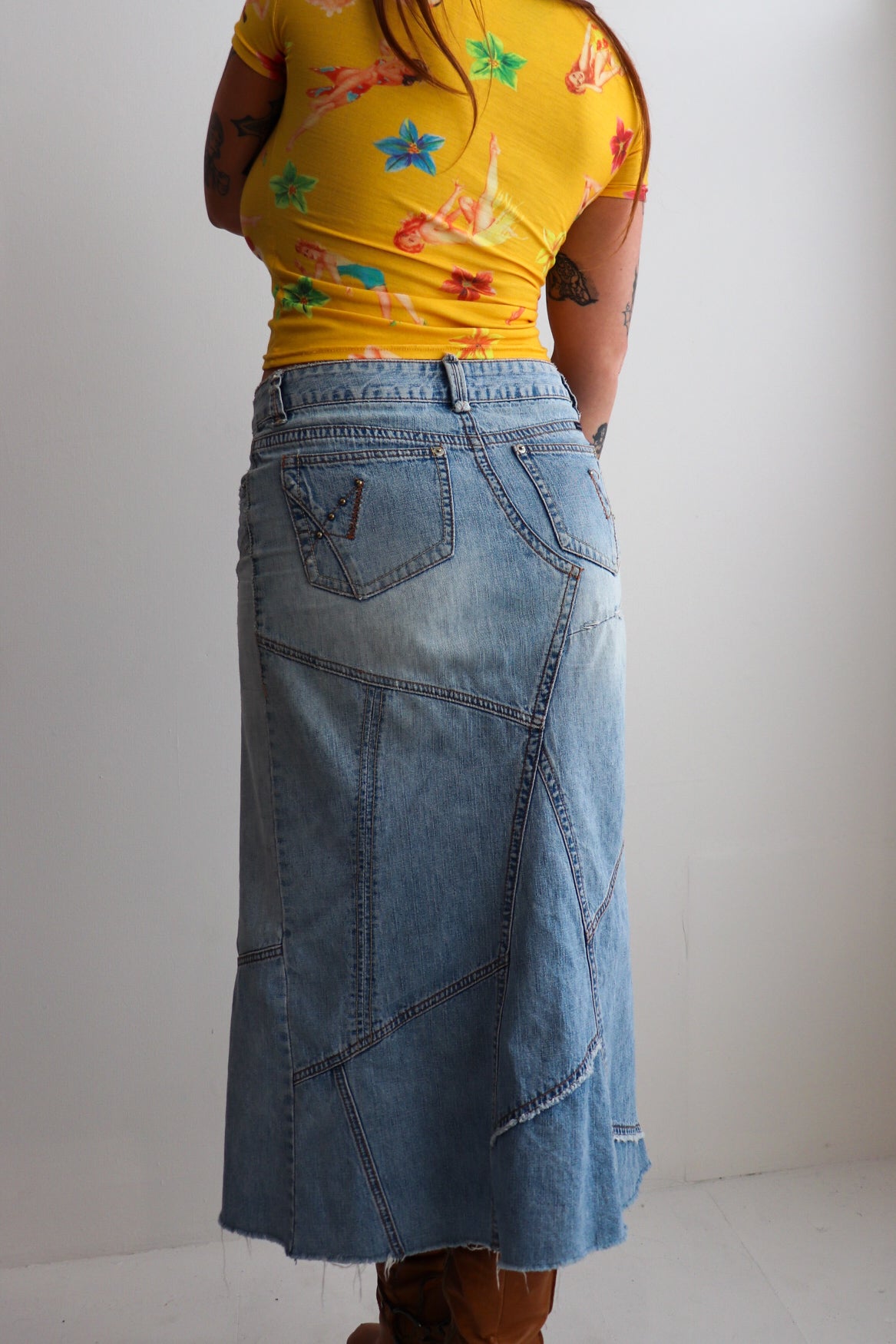 90s Yellow Pin-Up Girl Tee