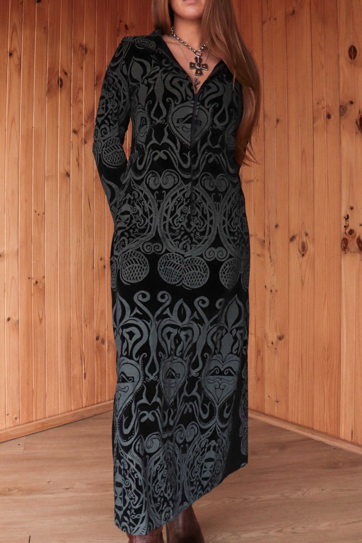 Henry Frans Black Gothic Maxi