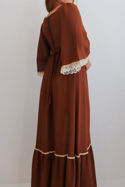 70s Brown Lace Trim Prairie