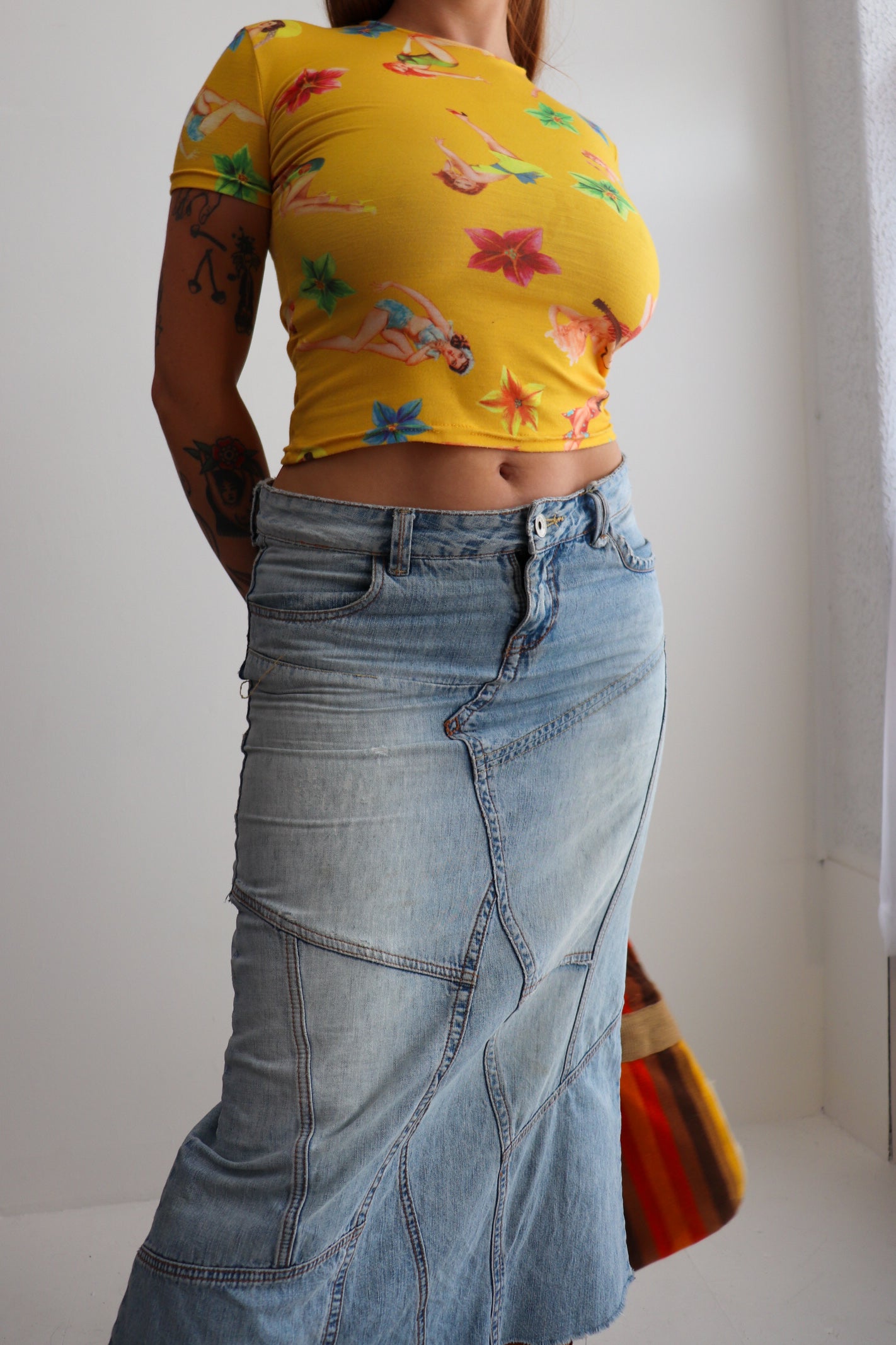 90s Yellow Pin-Up Girl Tee