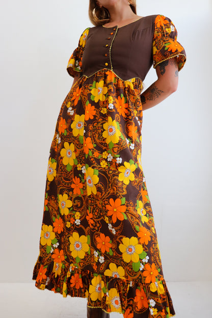 70s Floral Earthy Prairie