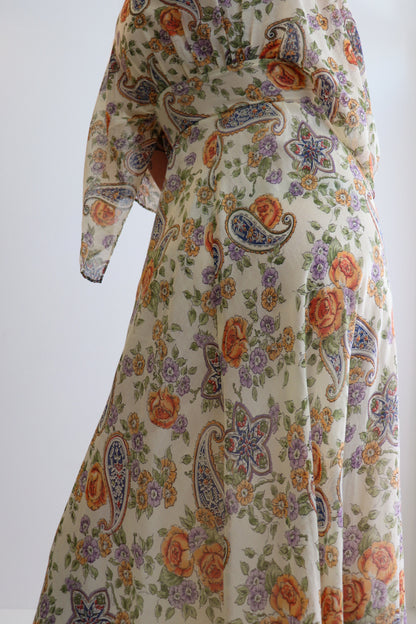 Angelic 70s Paisley Prairie