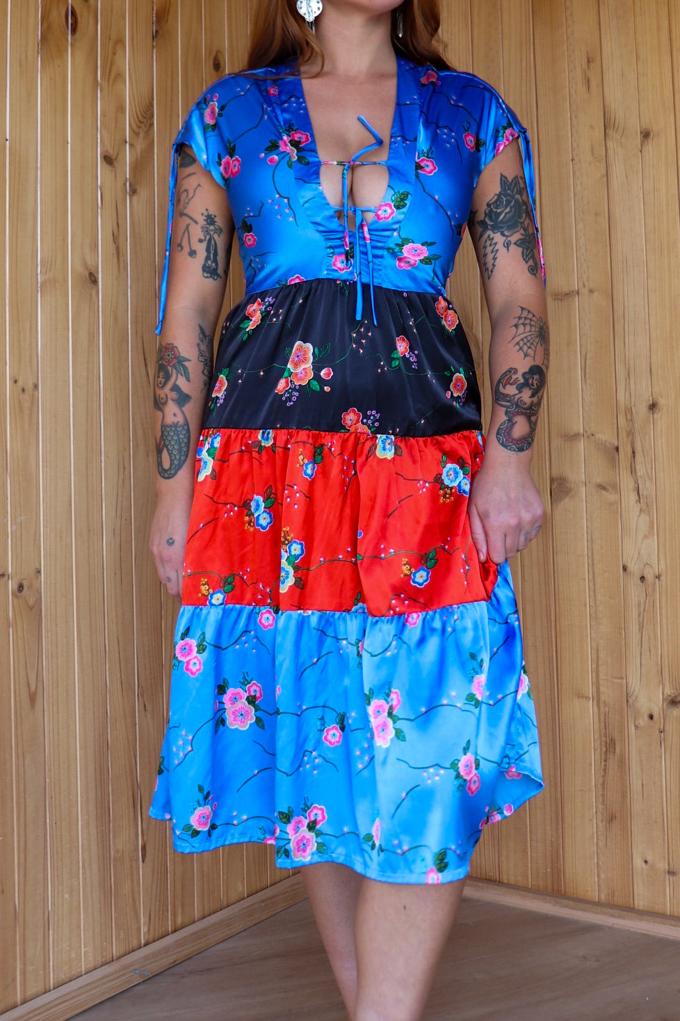 70s Pattern Satin Tie Up Midi