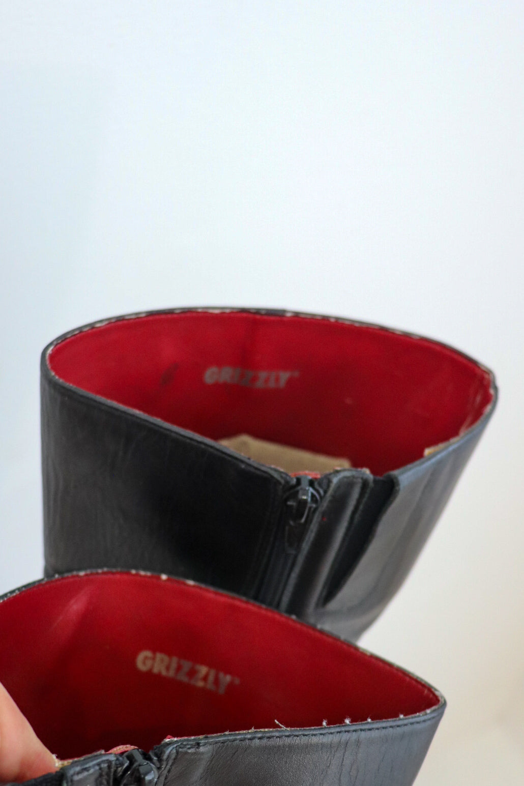 90s Black Leather Boots